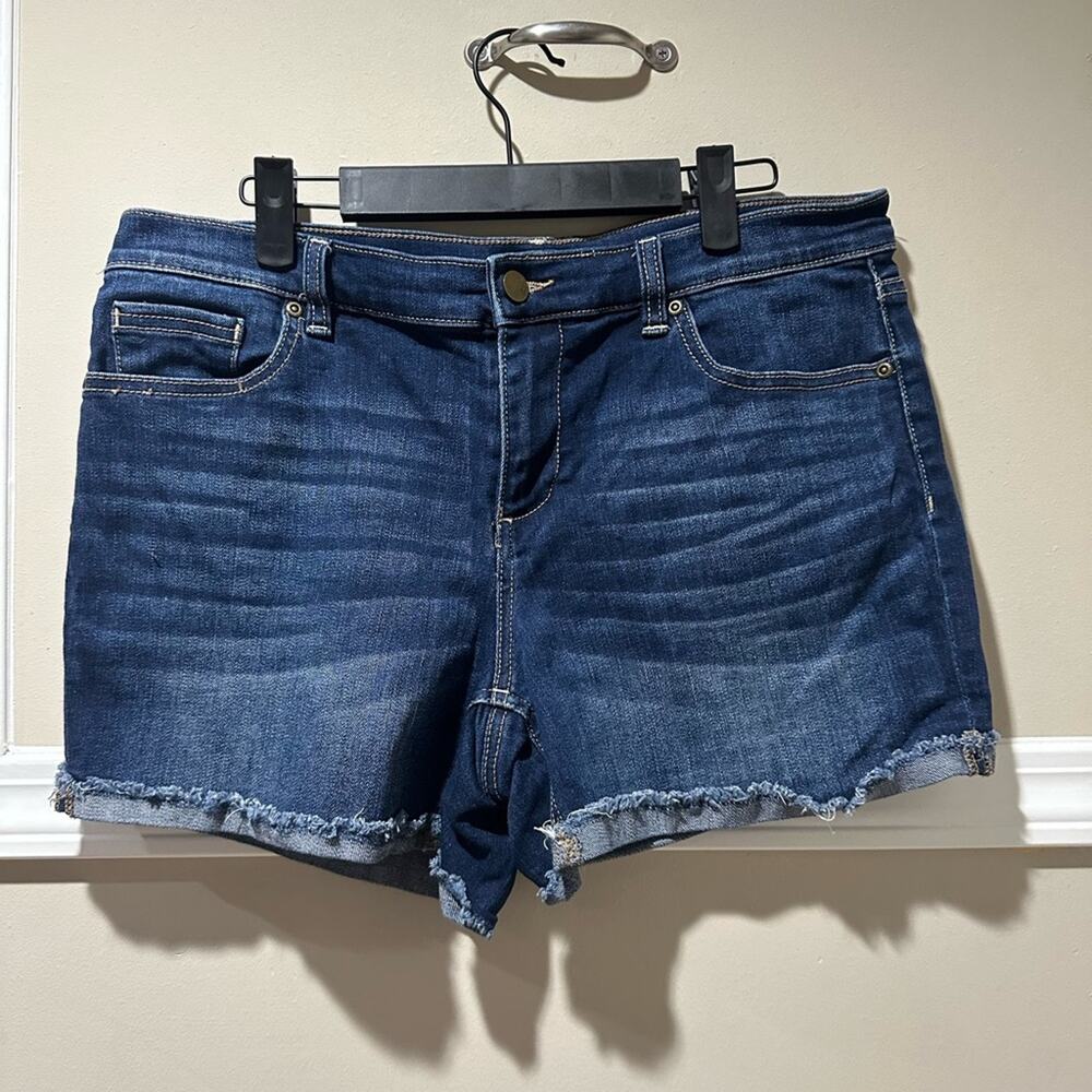 Soho Blue Jean Shorts Classic Cut-Off‎ Style